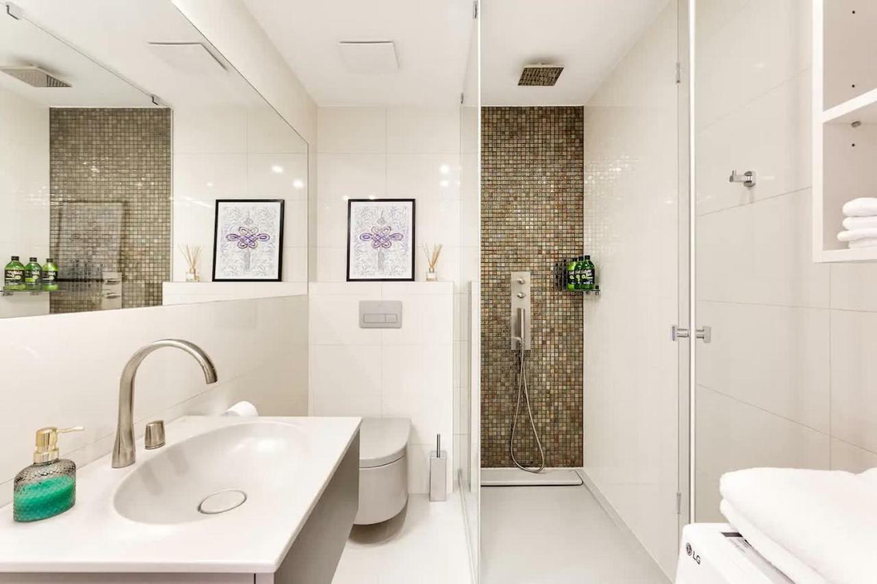 Prague Centre Armani Apartment ภายนอก รูปภาพ