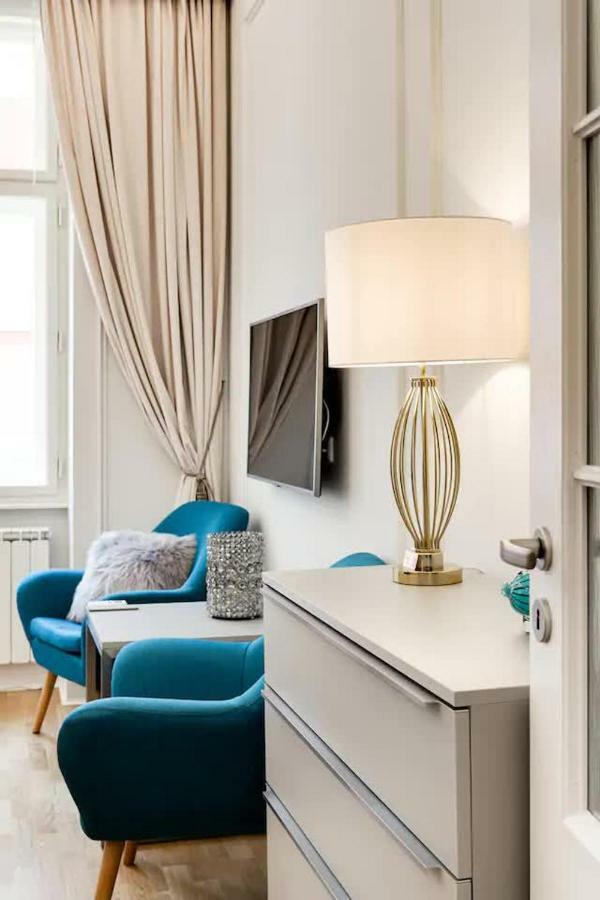 Prague Centre Armani Apartment ภายนอก รูปภาพ